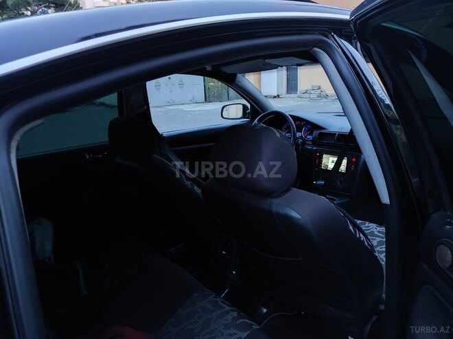 Volkswagen Passat 2003, 398,000 km - 1.8 l - Bakı