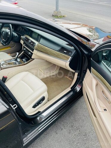 BMW 528 2014, 89,000 km - 2.0 l - Zaqatala