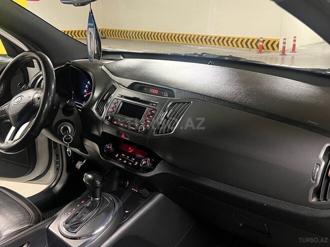 Kia Sportage 2011, 159,000 km - 2.0 l - Gəncə