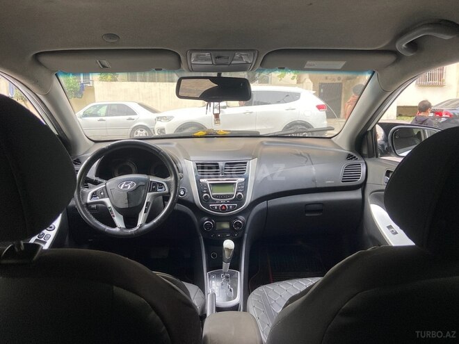 Hyundai Accent 2012, 275,412 km - 1.6 l - Bakı