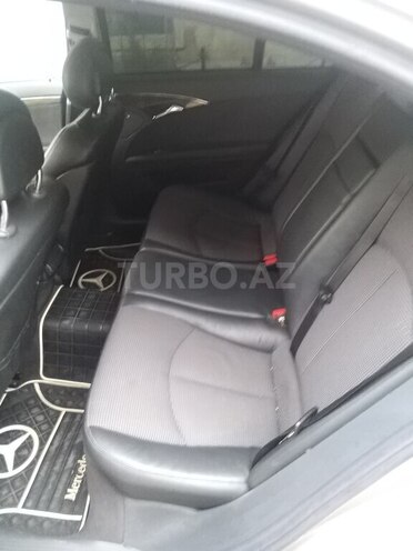 Mercedes E 270 2003, 286,000 km - 2.7 l - Bakı