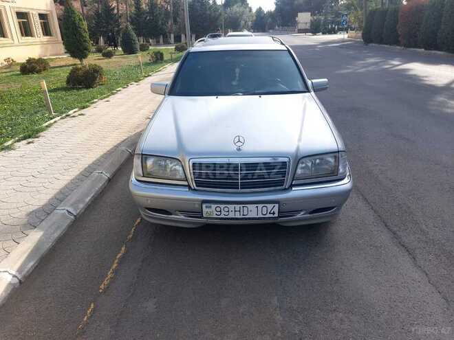 Mercedes C 250 1999, 490,000 km - 2.5 l - Salyan