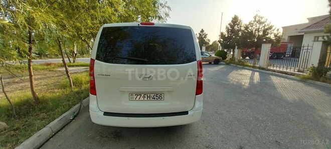 Hyundai H-1 2011, 254,000 km - 2.5 л - Bakı