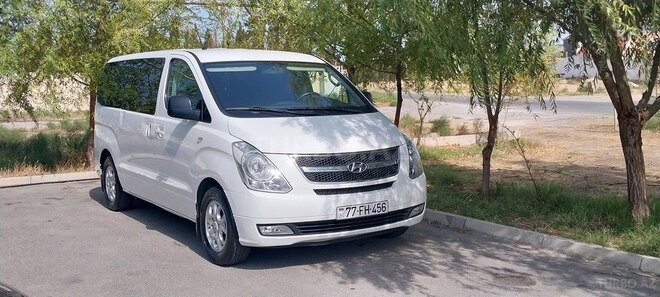 Hyundai H-1 2011, 254,000 km - 2.5 л - Bakı
