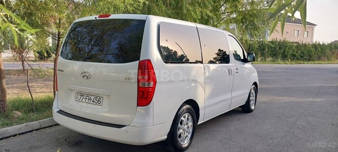 Hyundai H-1 2011, 254,000 km - 2.5 л - Bakı