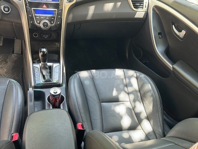 Hyundai i30 2015, 132,000 km - 1.6 l - Bakı