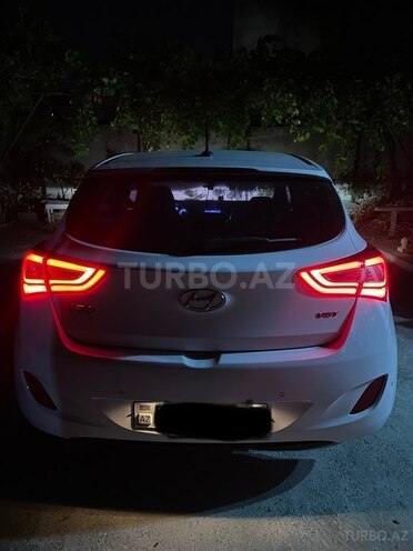 Hyundai i30 2015, 132,000 km - 1.6 l - Bakı