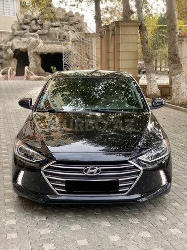 Hyundai Elantra 2018, 243,260 km - 2.0 л - Bakı