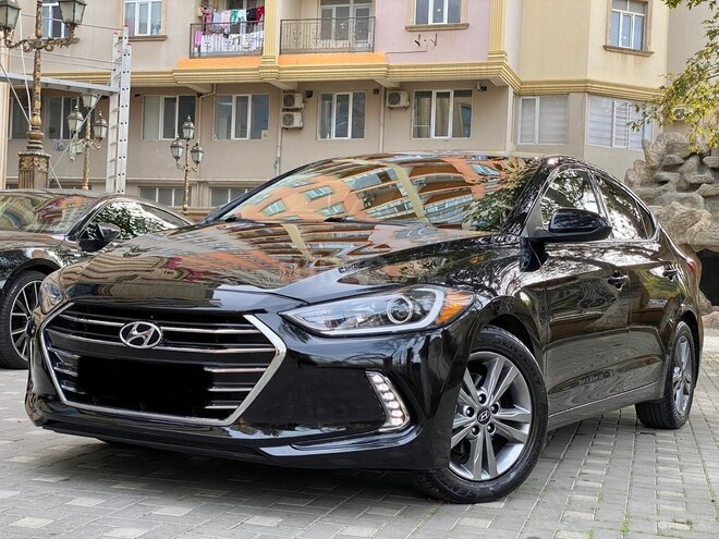 Hyundai Elantra 2018, 243,260 km - 2.0 л - Bakı