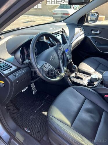 Hyundai Santa Fe 2014, 166,700 km - 2.0 l - Quba