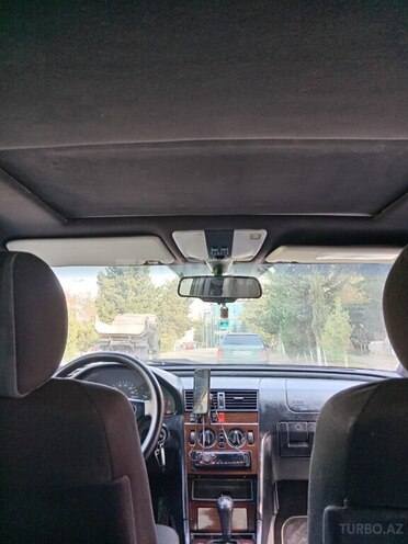 Mercedes C 200 1995, 532,000 km - 2.0 l - Sumqayıt