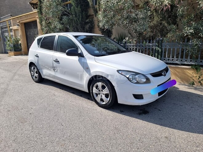 Hyundai i30 2009, 200,000 km - 1.4 l - Bakı
