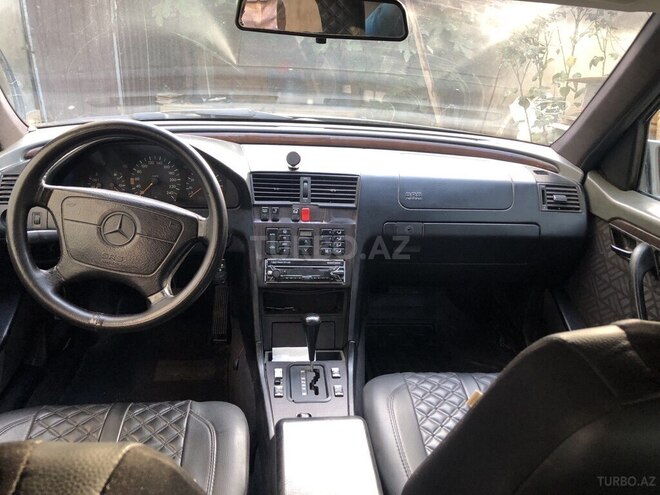 Mercedes C 220 1994, 340,000 km - 2.2 l - Bakı