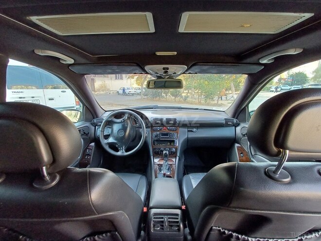 Mercedes C 240 2002, 320,000 km - 2.6 l - Sumqayıt