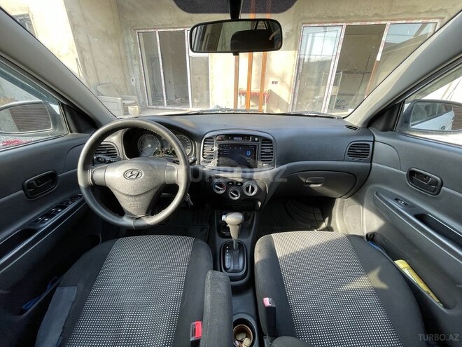 Hyundai Accent 2009, 260,000 km - 1.4 l - Bakı