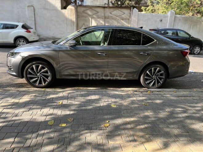 Skoda Octavia 2023, 5,200 km - 1.6 l - Bakı