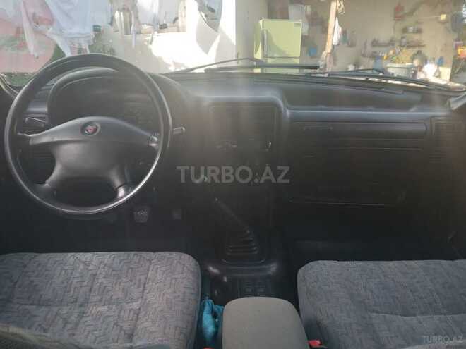 GAZ 31105 2004, 291,000 km - 2.3 l - Bakı