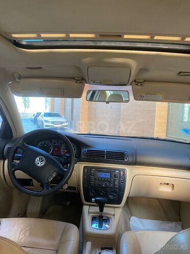 Volkswagen Passat 2003, 256,000 km - 1.8 l - Bakı