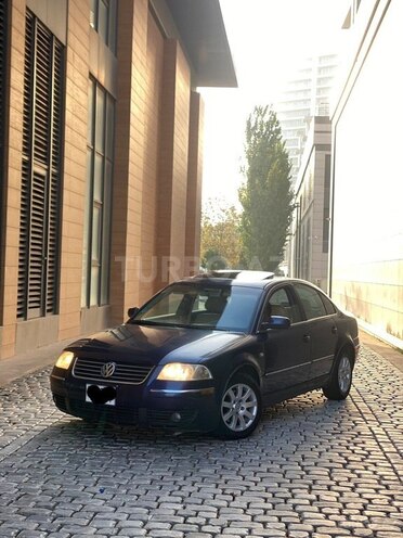 Volkswagen Passat 2003, 256,000 km - 1.8 l - Bakı