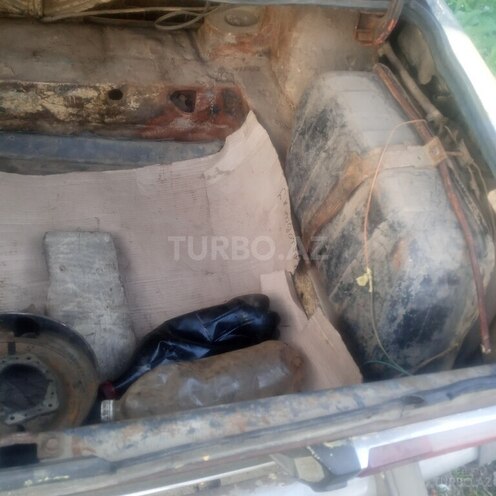 LADA (VAZ) 2106 1977, 17,170 km - 1.5 l - Liman