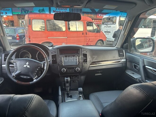 Mitsubishi Pajero 2012, 190,000 km - 3.5 л - Bakı