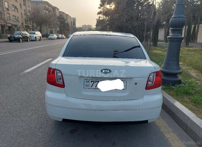 Kia Rio 2008, 215,500 km - 1.4 л - Zərdab