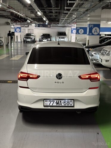 Volkswagen Polo 2021, 74,444 km - 1.6 л - Bakı