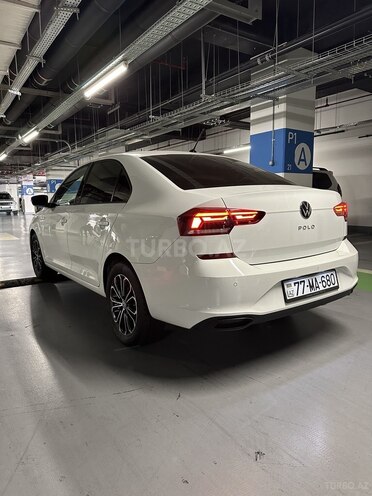 Volkswagen Polo 2021, 74,444 km - 1.6 л - Bakı