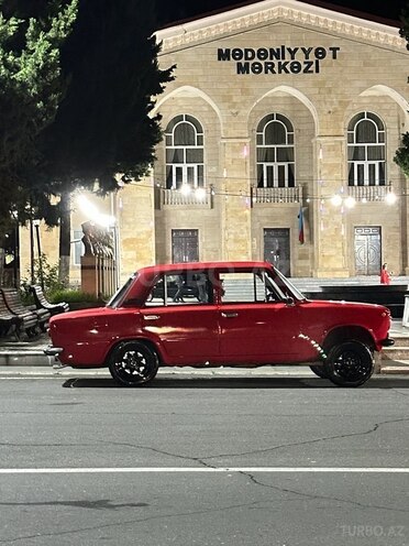 LADA (VAZ) 21011 1981, 100,000 km - 1.7 l - Zaqatala