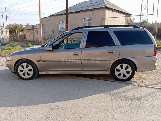 Opel Vectra 1999, 335,417 km - 1.8 l - Sumqayıt