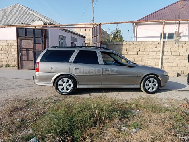 Opel Vectra 1999, 335,417 km - 1.8 l - Sumqayıt