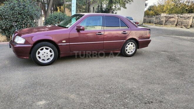 Mercedes C 180 1998, 233,566 km - 1.8 l - Tovuz