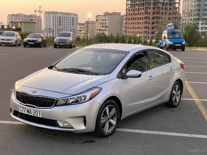 Kia Cerato 2017, 93,170 km - 2.0 l - Bakı