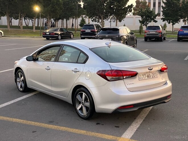Kia Cerato 2017, 93,170 km - 2.0 l - Bakı