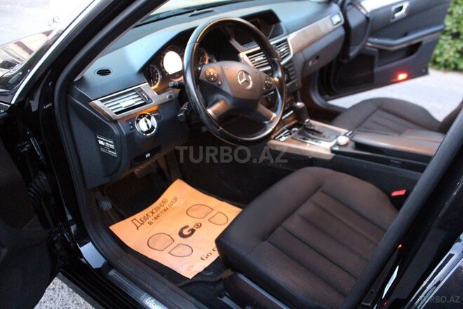 Mercedes E 220 2010, 330,000 km - 2.2 л - Bakı