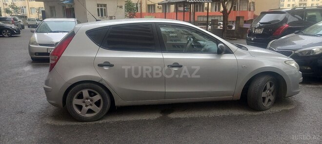 Hyundai i30 2007, 220,000 km - 1.4 л - Bakı