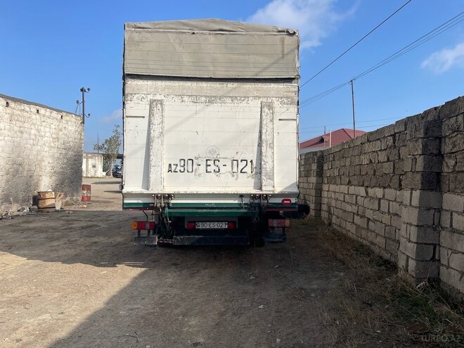Mercedes Atego 817 2000, 560,000 km - 4.3 l - Bakı