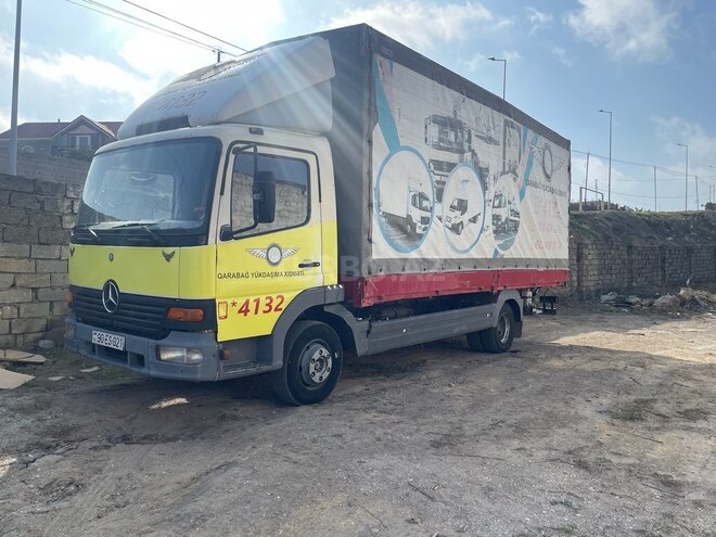 Mercedes Atego 817 2000, 560,000 km - 4.3 l - Bakı