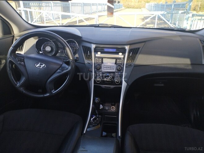 Hyundai Sonata 2011, 210,000 km - 2.4 l - Quba