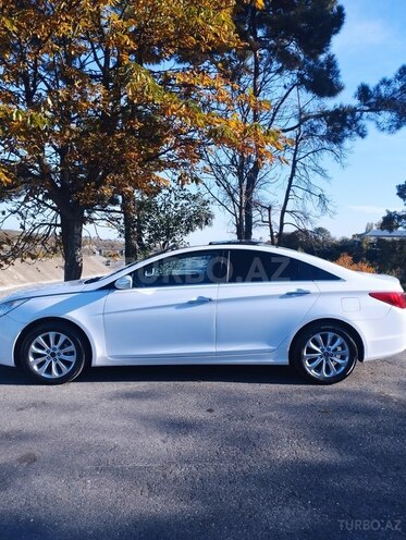 Hyundai Sonata 2011, 210,000 km - 2.4 l - Quba