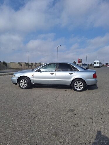 Audi A4 1996, 356,982 km - 1.6 l - Xırdalan