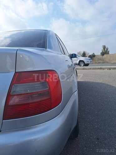 Audi A4 1996, 356,982 km - 1.6 l - Xırdalan