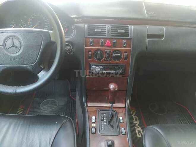 Mercedes E 230 1997, 356,660 km - 2.3 l - Sumqayıt
