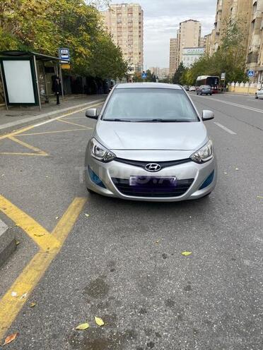Hyundai i20 2012, 123,000 km - 1.6 l - Bakı