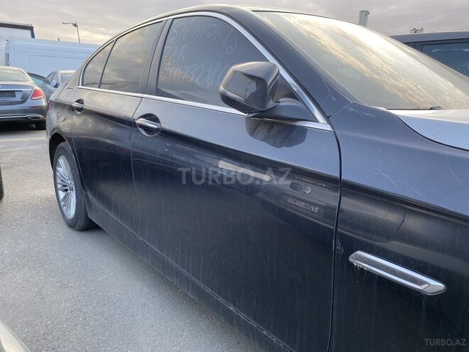 BMW 520 2014, 230,000 km - 2.0 l - Bakı