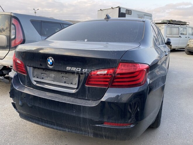 BMW 520 2014, 230,000 km - 2.0 l - Bakı