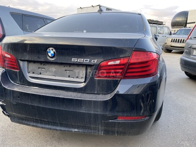 BMW 520 2014, 230,000 km - 2.0 l - Bakı