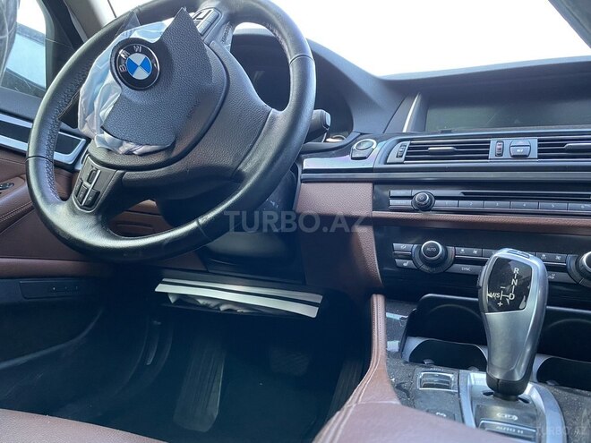 BMW 520 2014, 230,000 km - 2.0 l - Bakı