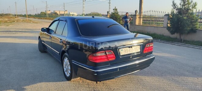 Mercedes E 280 2000, 433,792 km - 2.8 l - Kürdəmir