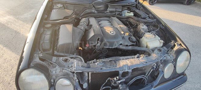 Mercedes E 280 2000, 433,792 km - 2.8 l - Kürdəmir